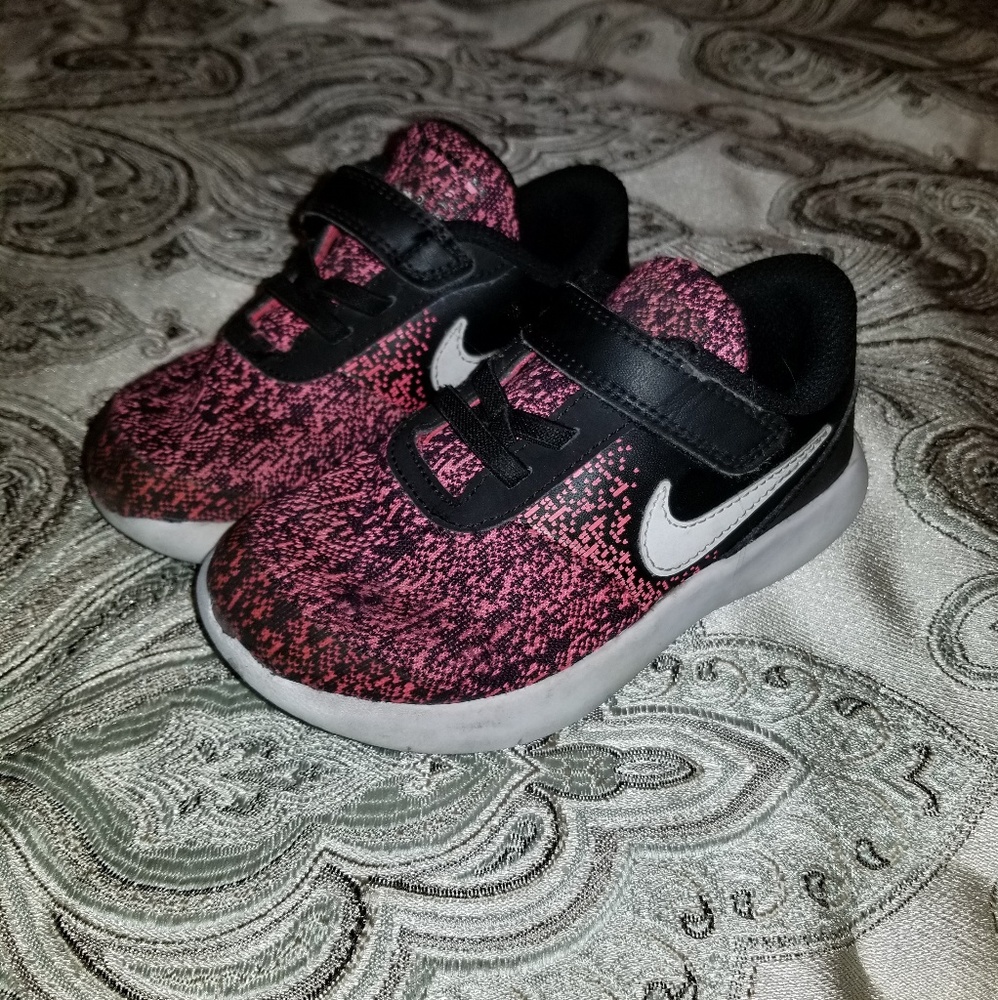 Toddler Niked
